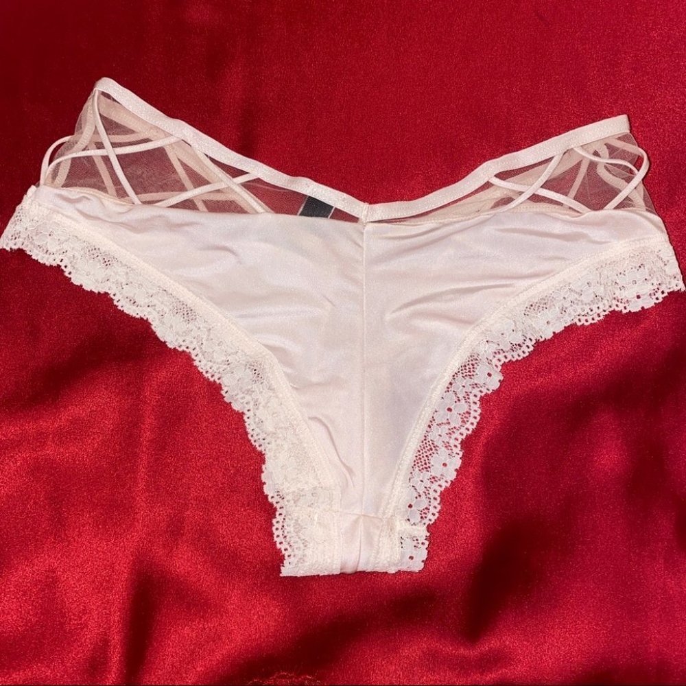 Cheeky VS Very Sexy Panty XS